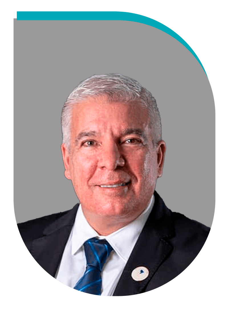 Dr. Eduardo Domínguez